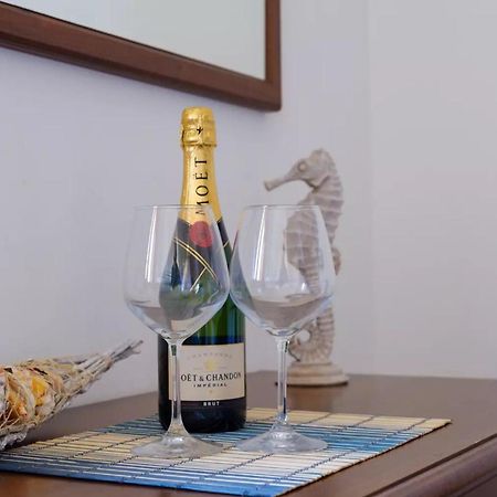 Emerald Residence Sleeps 12 With Sea View Porto Cesareo Buitenkant foto