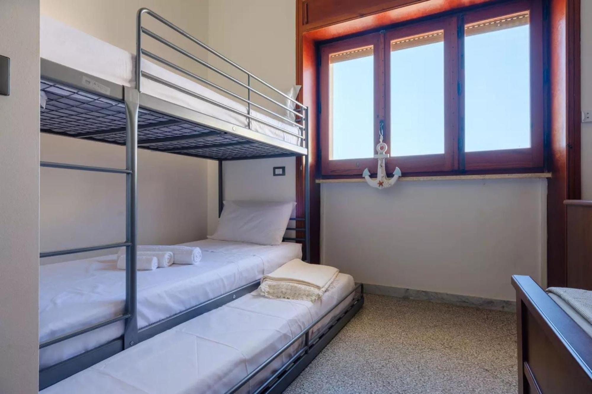 Emerald Residence Sleeps 12 With Sea View Porto Cesareo Buitenkant foto