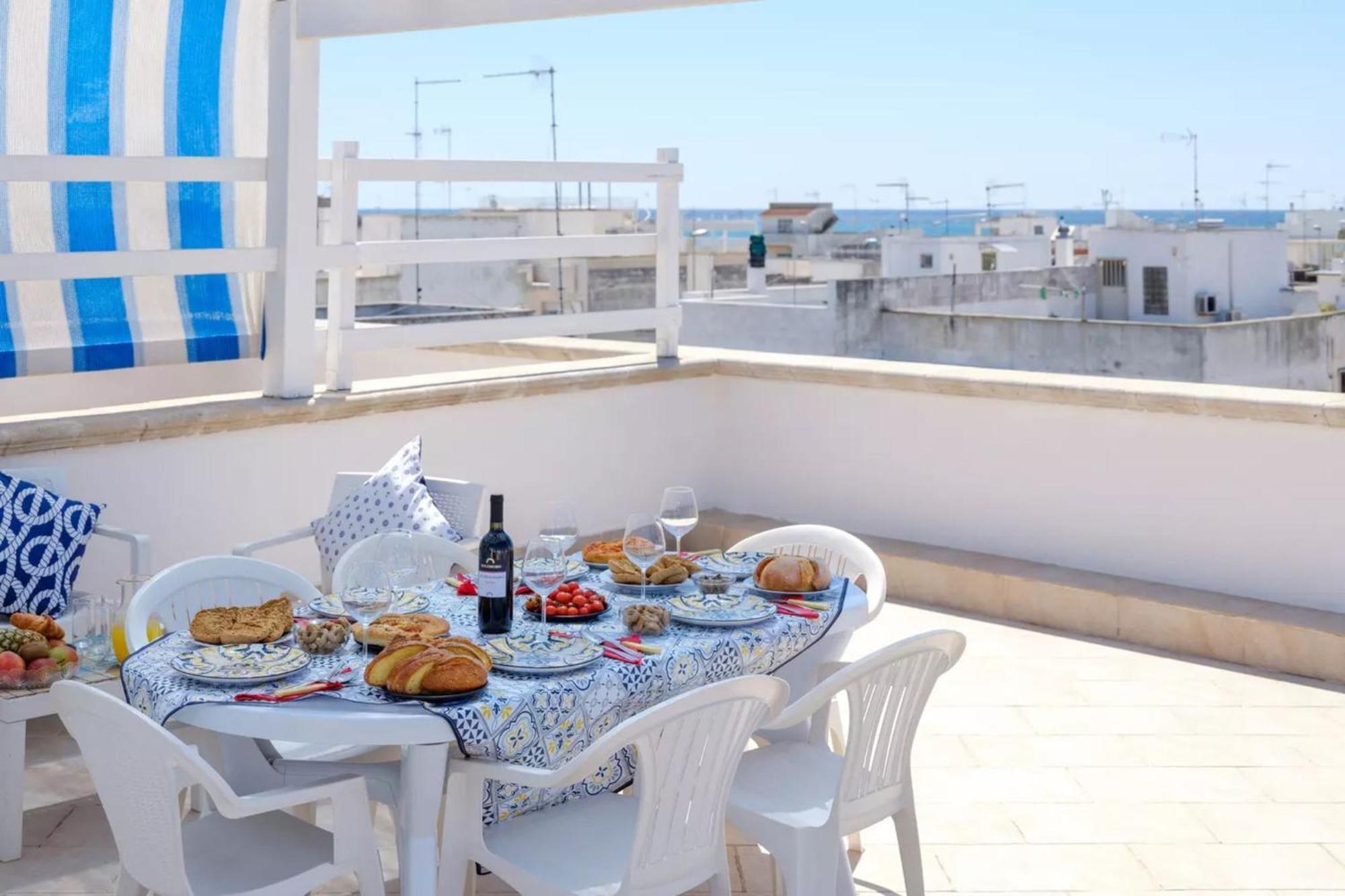 Emerald Residence Sleeps 12 With Sea View Porto Cesareo Buitenkant foto