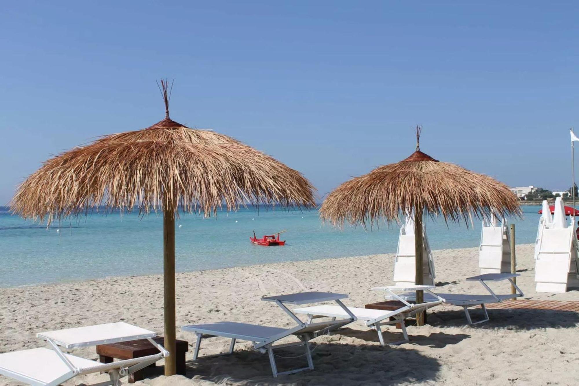 Emerald Residence Sleeps 12 With Sea View Porto Cesareo Buitenkant foto